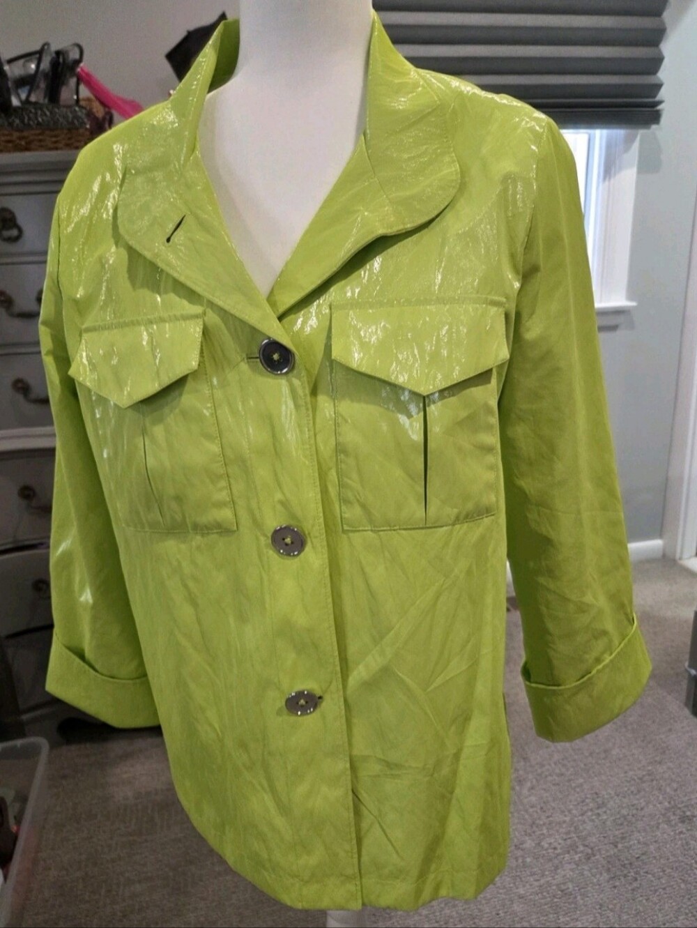 joseph Ribkoff Women’s Lime Green Lightweight Button-Front Jacket